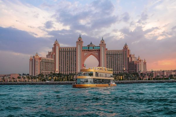 Marina Luxury Cruise - Image 4