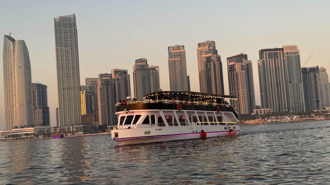 New Year Dubai Water Cruise - Image 3
